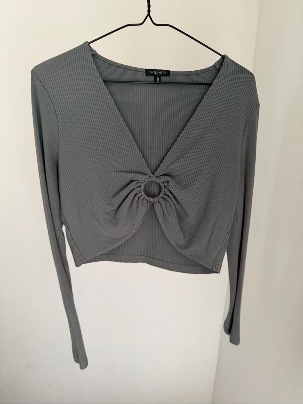 Dynamite Charcoal Gray Long-Sleeve Ring-Front Crop Top